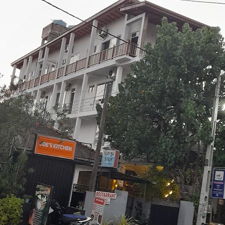 Hotel Remember 히카두와 외부 사진